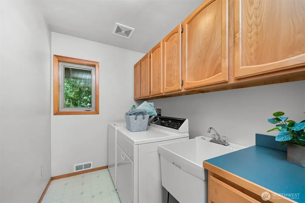 3337 Agate Heights Road Bellingham WA 98226