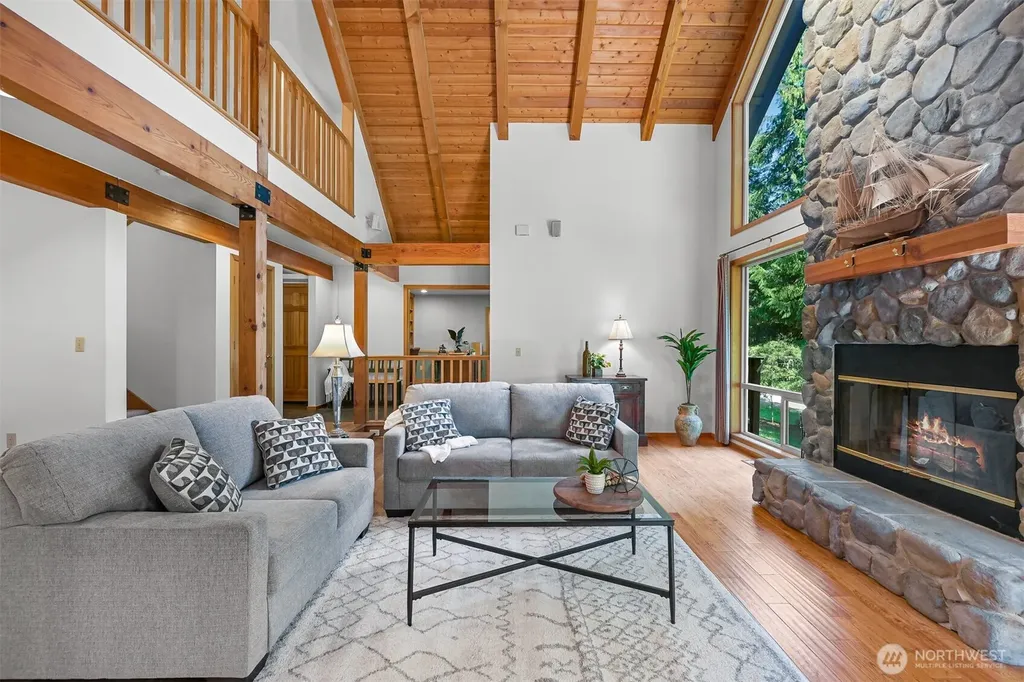 3337 Agate Heights Road Bellingham WA 98226