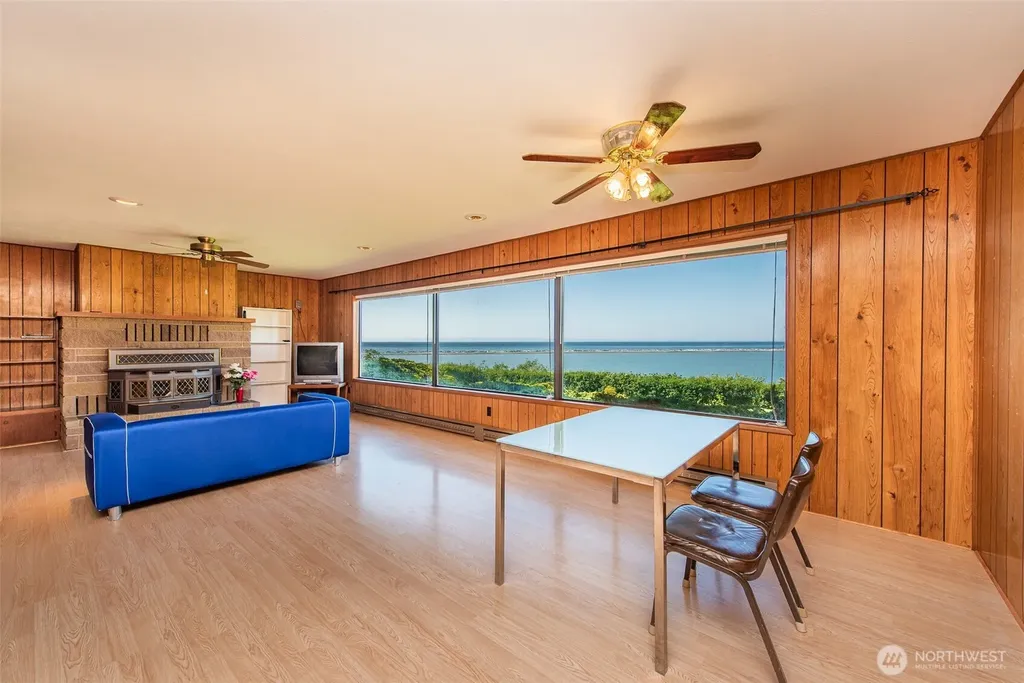 432 W Anderson Road Sequim WA 98382