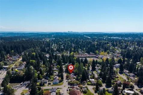 16909 12th Place NE Shoreline WA 98155