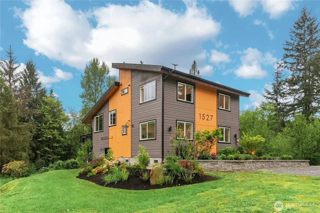 1527 Newberg Road Snohomish WA 98290