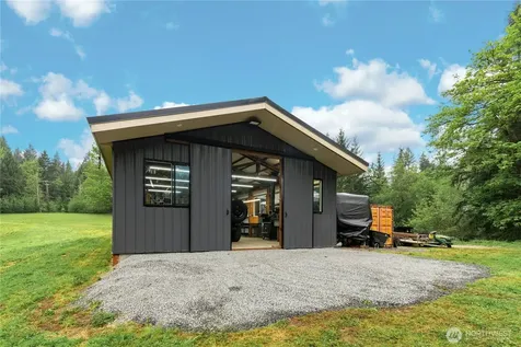 1527 Newberg Road Snohomish WA 98290