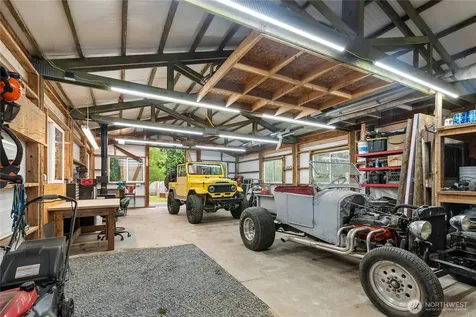 1527 Newberg Road Snohomish WA 98290
