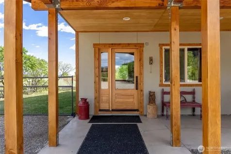 446 Rendezvous Road Winthrop WA 98862