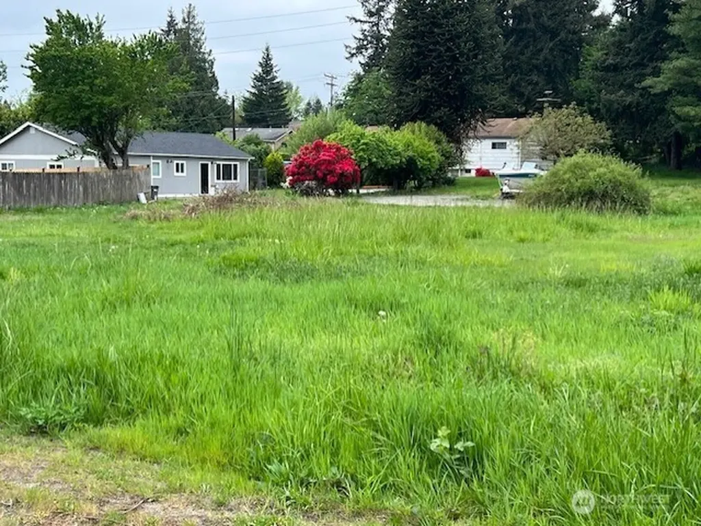 64 Pearl Place Bremerton WA 98310