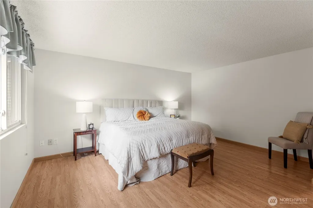 26631 Carnaby Way Kent WA 98032
