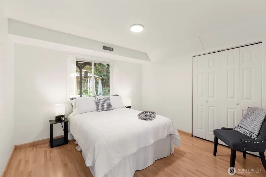 26631 Carnaby Way Kent WA 98032