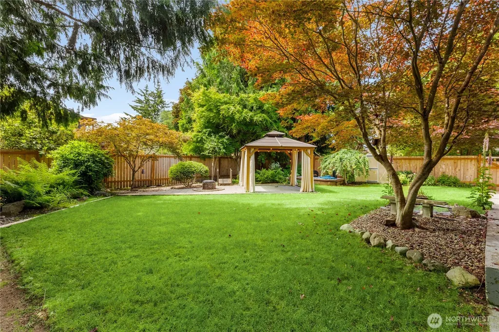 26631 Carnaby Way Kent WA 98032