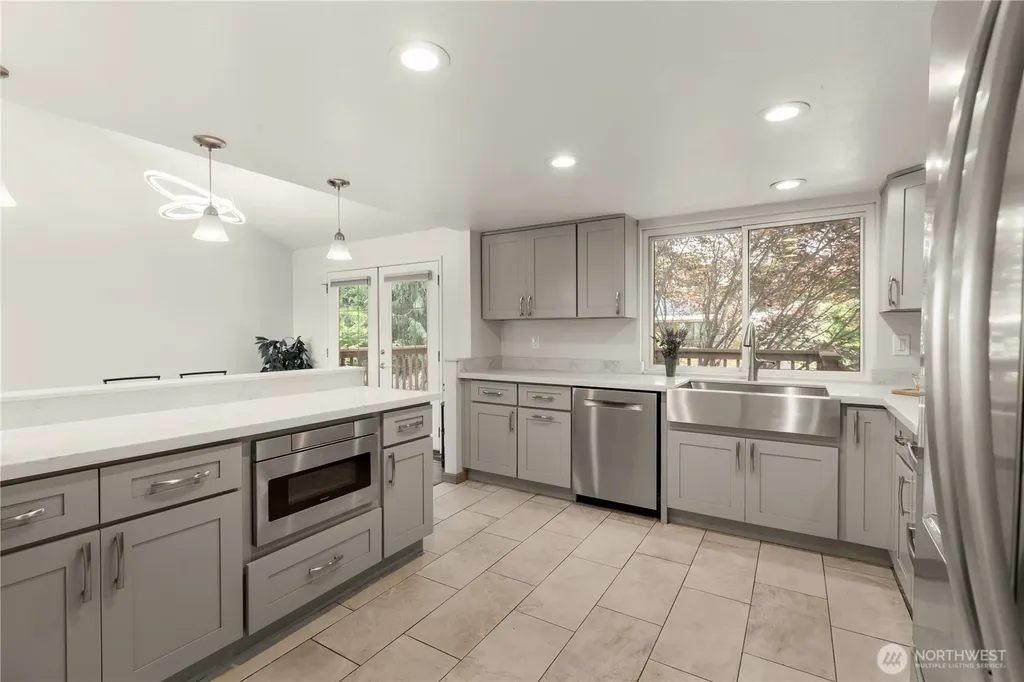 26631 Carnaby Way Kent WA 98032