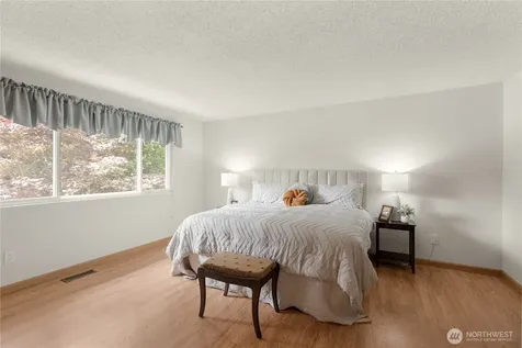26631 Carnaby Way Kent WA 98032
