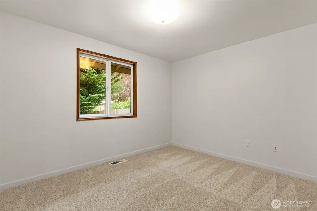 3205 Jeri Drive NE Lacey WA 98516