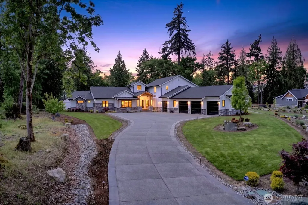 15184 SE 330th Way Auburn WA 98092