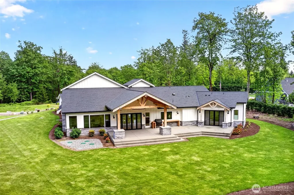 15184 SE 330th Way Auburn WA 98092
