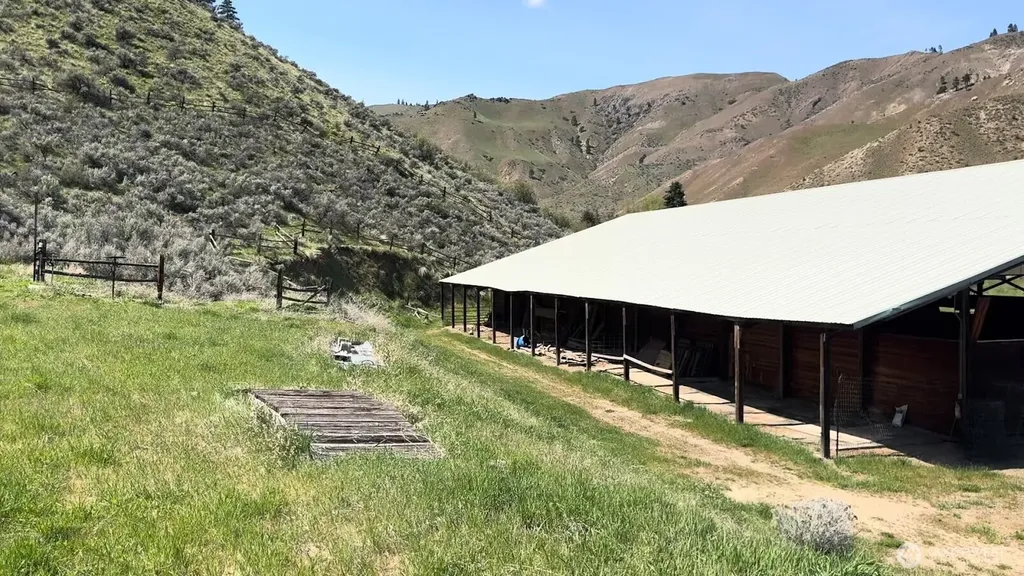 0 Number 2 Canyon Road Wenatchee WA 98801