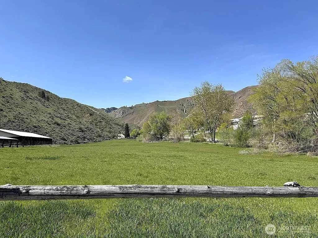0 Number 2 Canyon Road Wenatchee WA 98801