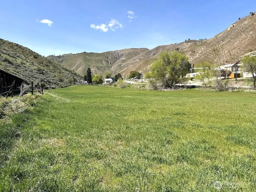 0 Number 2 Canyon Road Wenatchee WA 98801
