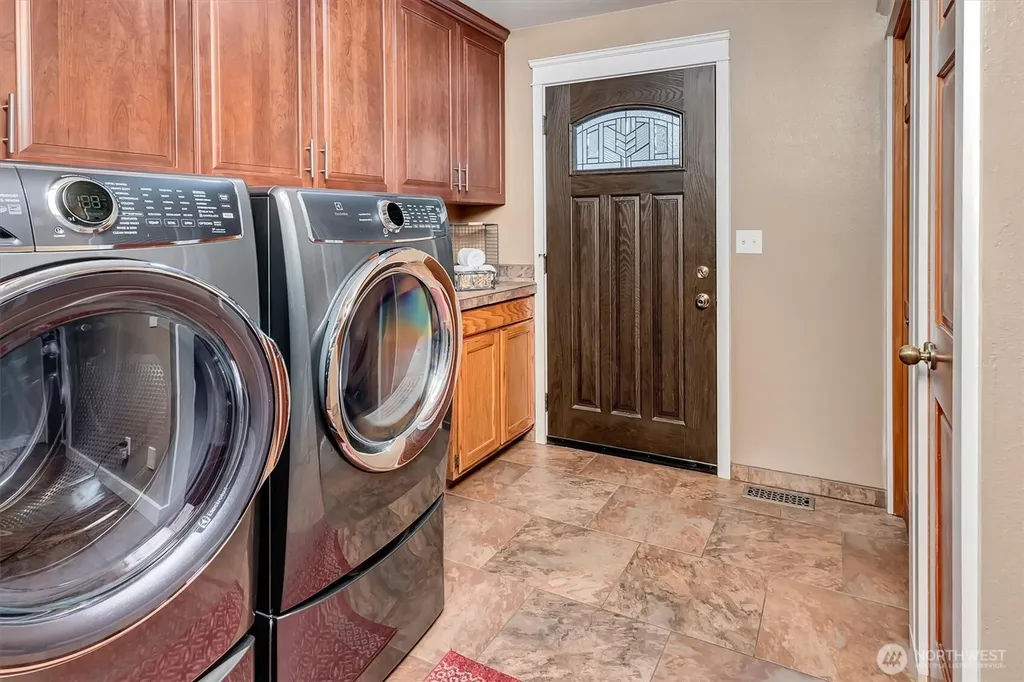 14214 Woods Lake Road Monroe WA 98272