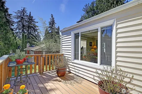 14555 8th Avenue NE Shoreline WA 98155