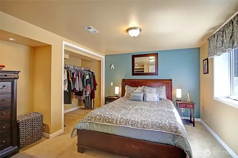 14555 8th Avenue NE Shoreline WA 98155