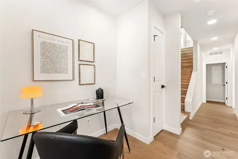3449 California Avenue SW Seattle WA 98116