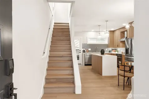 3449 California Avenue SW Seattle WA 98116