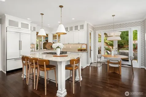 27212 SE 12th Place Sammamish WA 98075