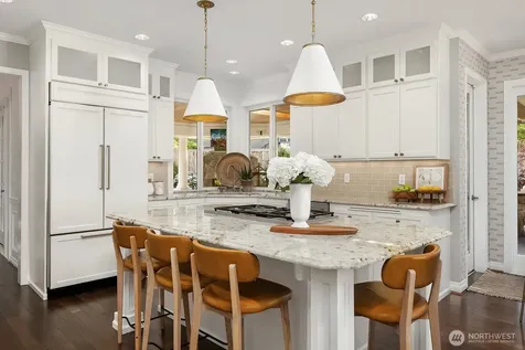27212 SE 12th Place Sammamish WA 98075