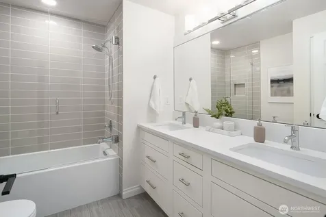 27212 SE 12th Place Sammamish WA 98075