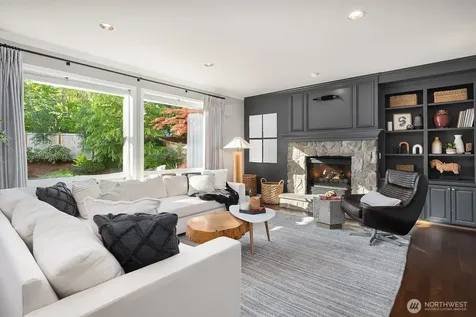 27212 SE 12th Place Sammamish WA 98075