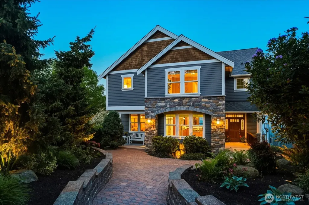 405 N Davies Road Lake Stevens WA 98258