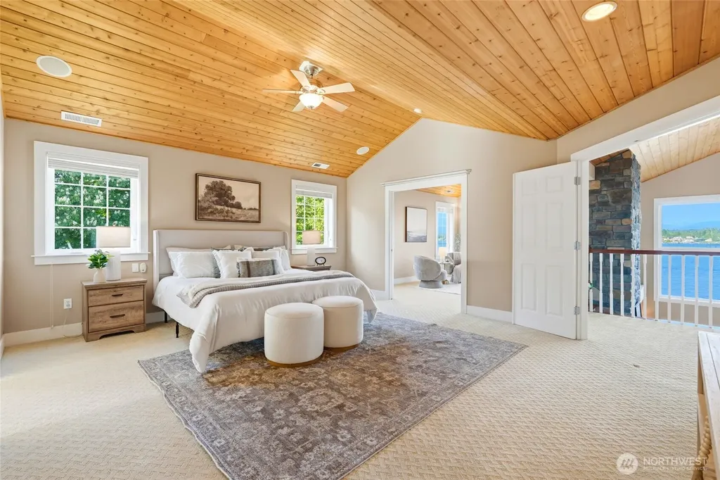 405 N Davies Road Lake Stevens WA 98258