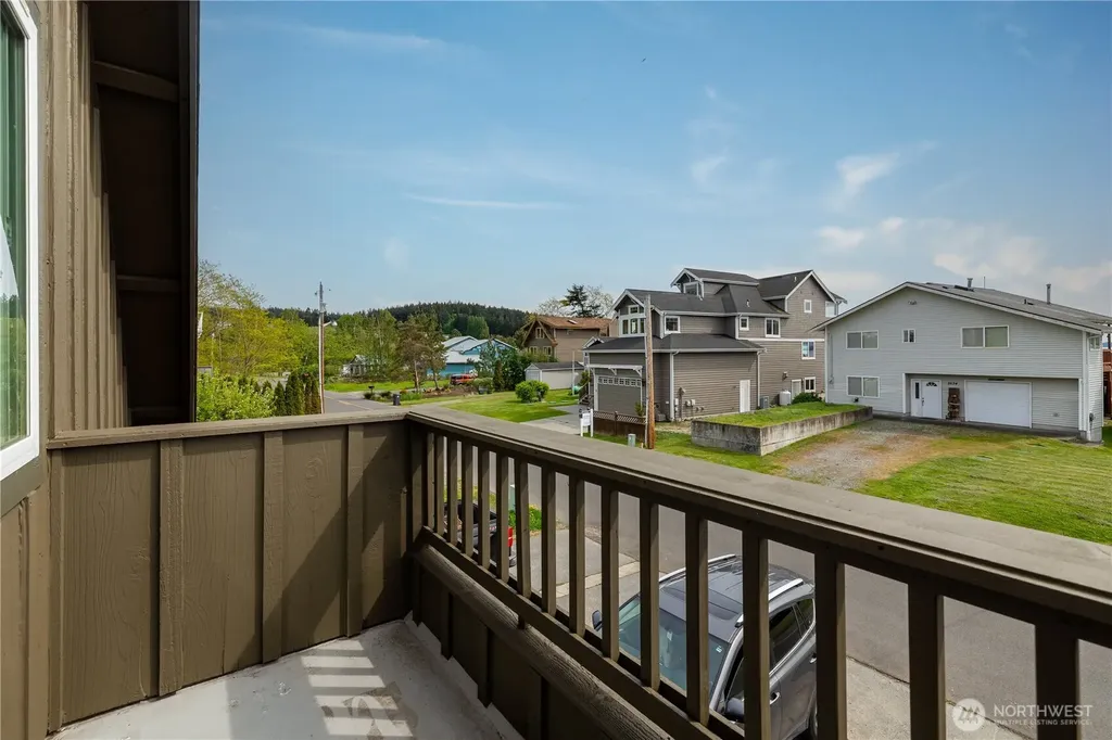 2633 Sunlight Beach Road Clinton WA 98236