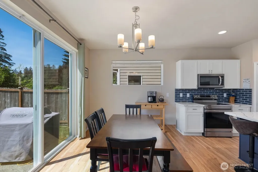 553 NE Nantucket Street Bremerton WA 98310