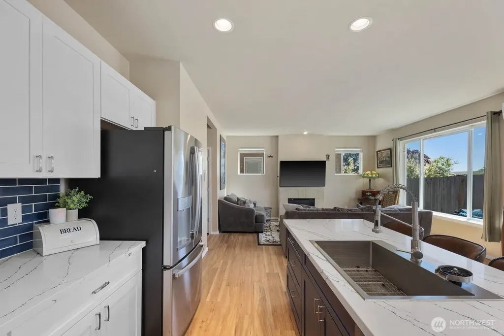 553 NE Nantucket Street Bremerton WA 98310