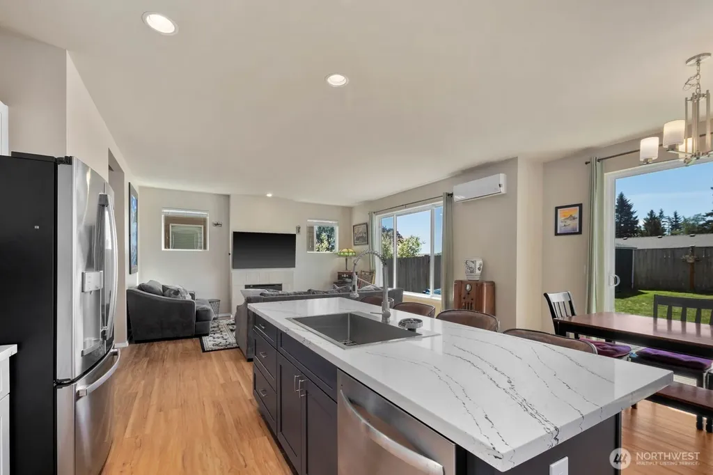 553 NE Nantucket Street Bremerton WA 98310