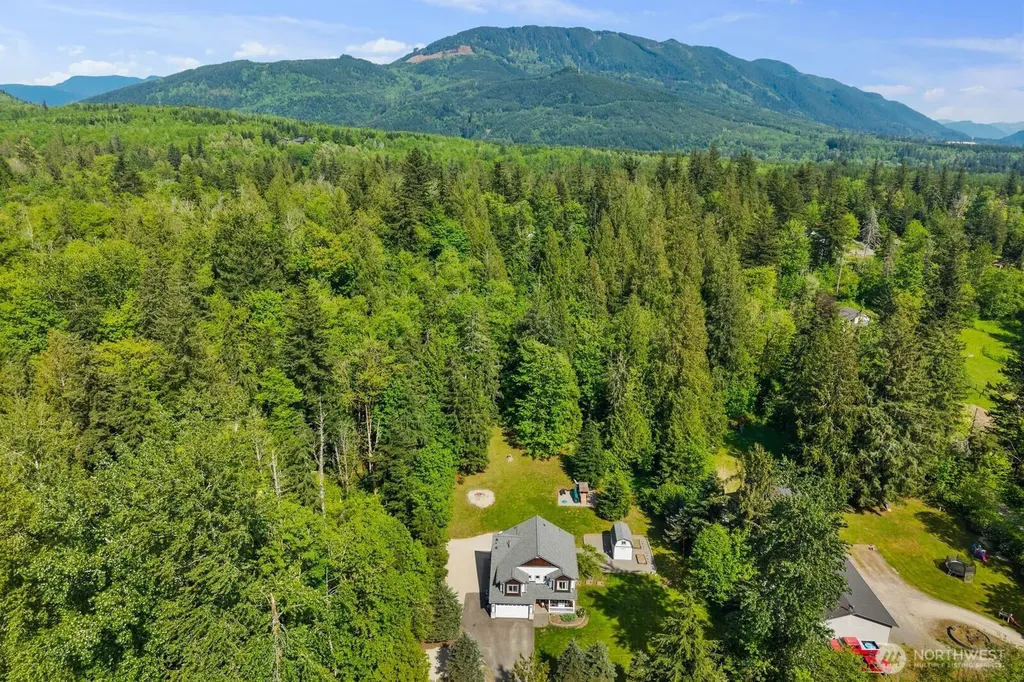 29328 318th Avenue SE Ravensdale WA 98051