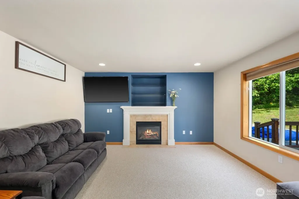 29328 318th Avenue SE Ravensdale WA 98051
