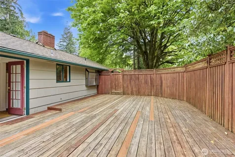 1013 NE 126th Street Seattle WA 98125
