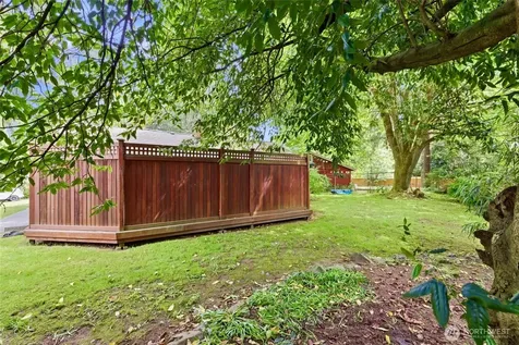 1013 NE 126th Street Seattle WA 98125