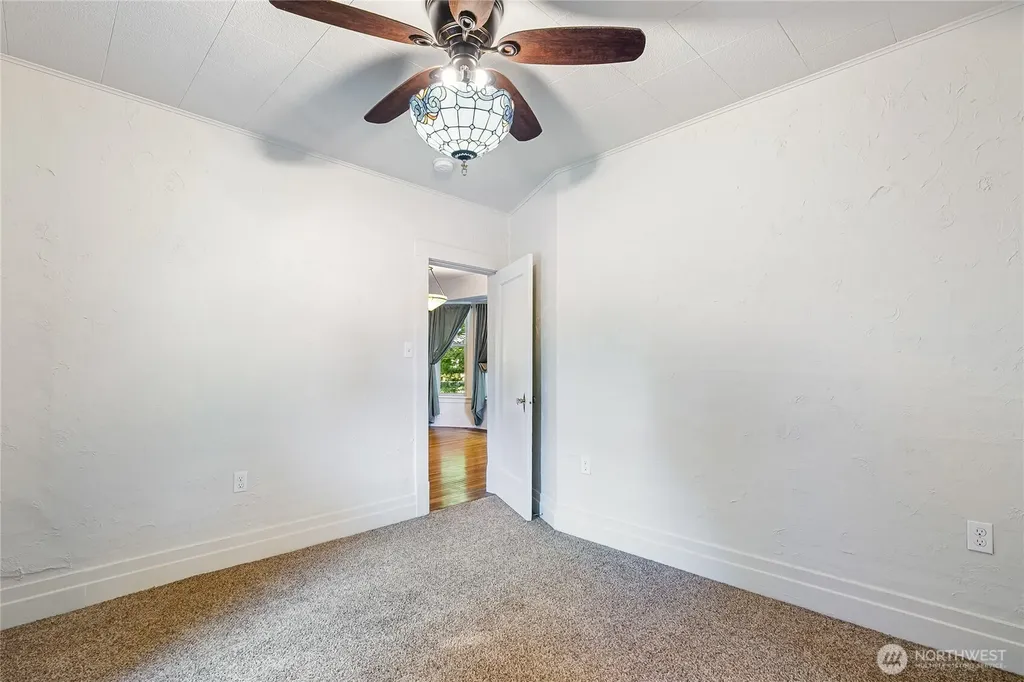 1205 Front Street Lynden WA 98264