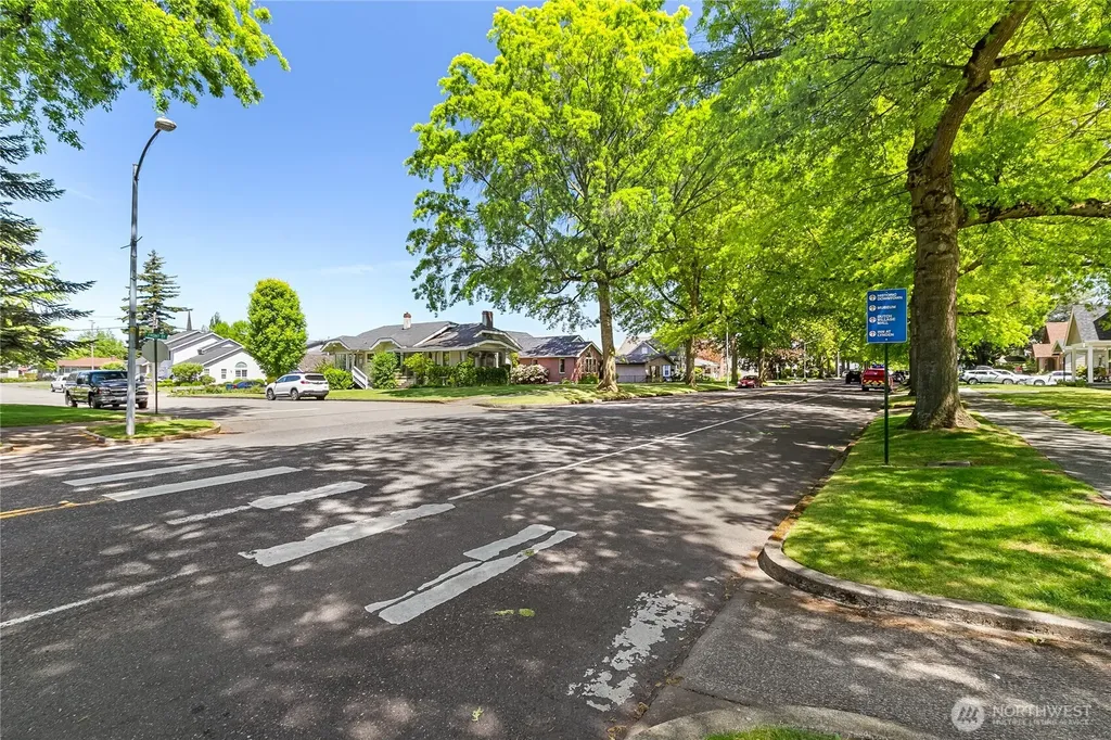 1205 Front Street Lynden WA 98264