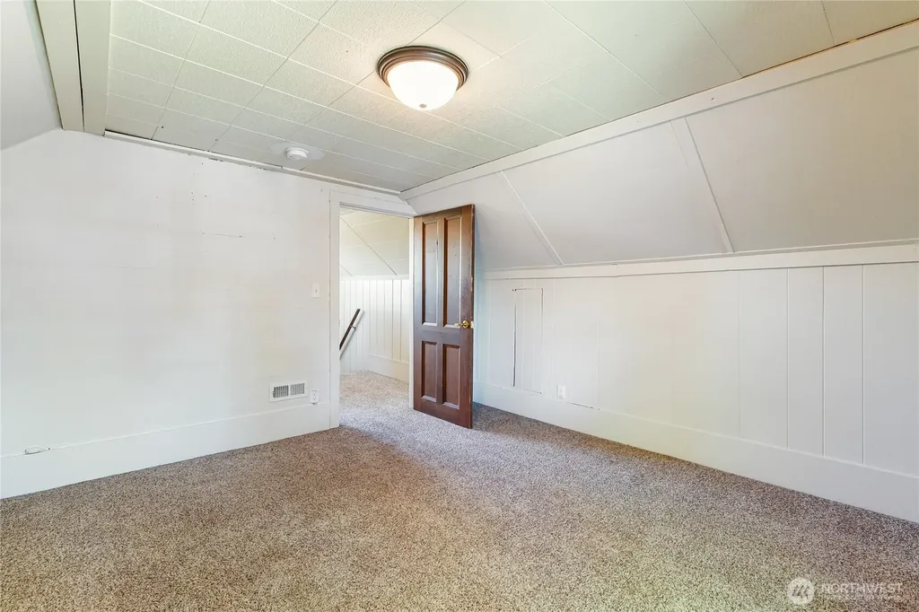 1205 Front Street Lynden WA 98264