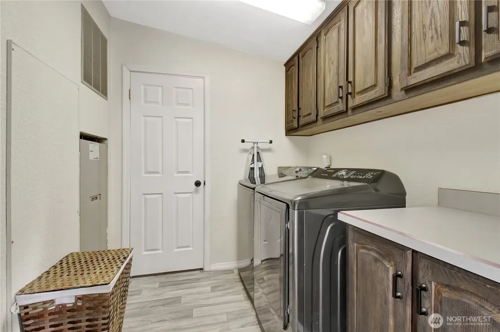 31113 W Whitehorse Drive Arlington WA 98223