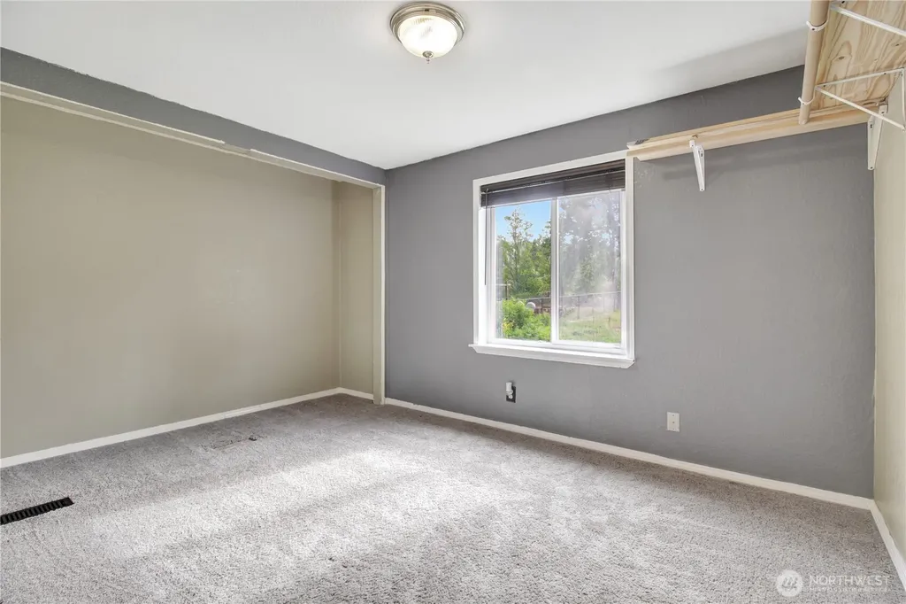31113 W Whitehorse Drive Arlington WA 98223