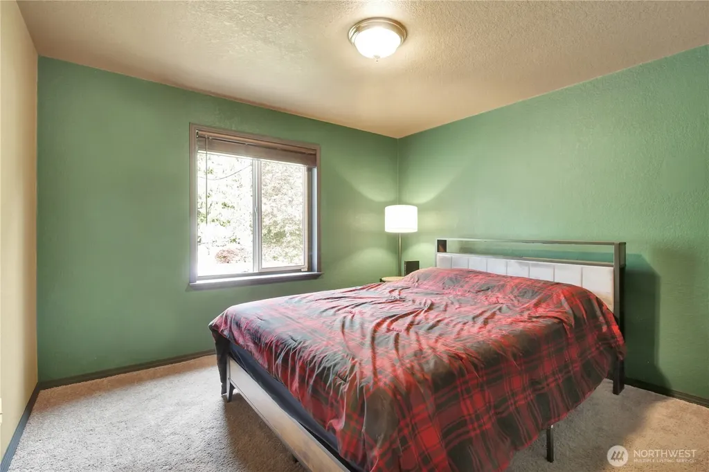31113 W Whitehorse Drive Arlington WA 98223