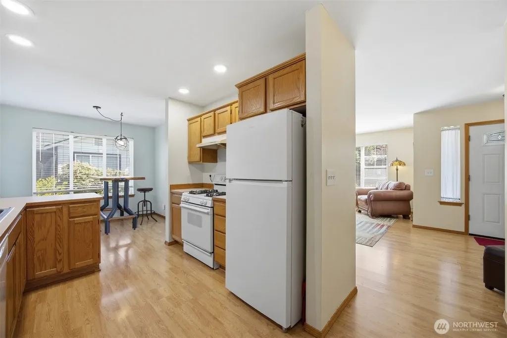 1225 Ash Street Lynden WA 98264