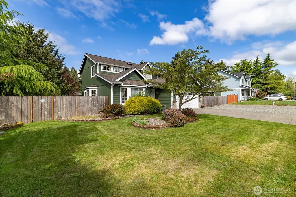 11720 261st Avenue Ct E Buckley WA 98321