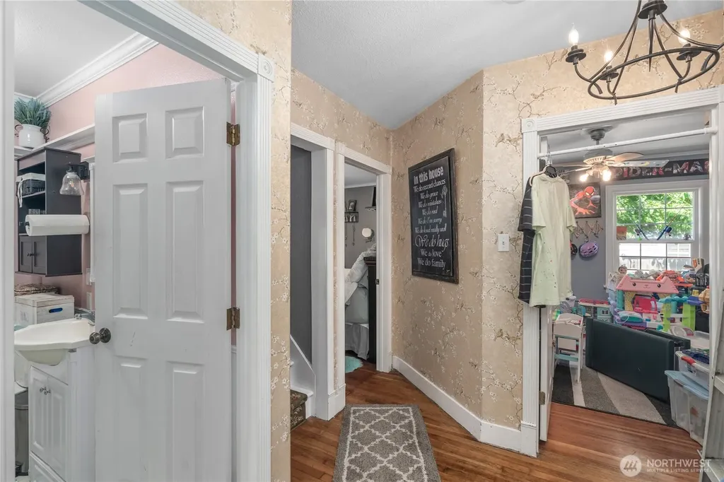 110 Ontario Street Hoquiam WA 98550