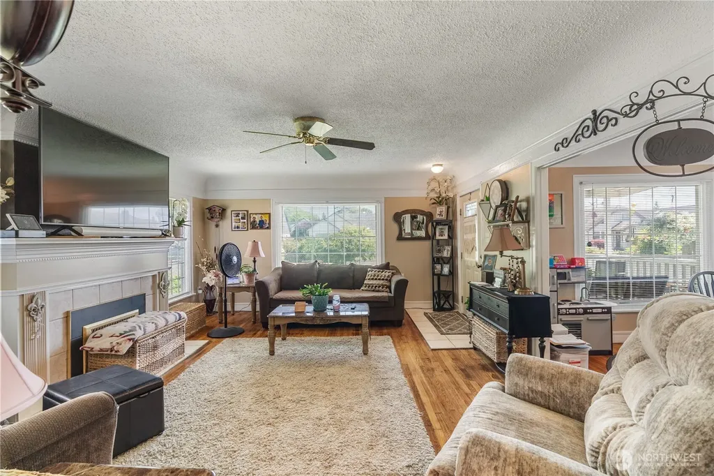 110 Ontario Street Hoquiam WA 98550