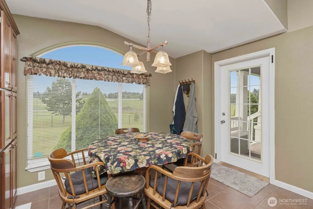 147 Marsyla Heights Drive Winlock WA 98596